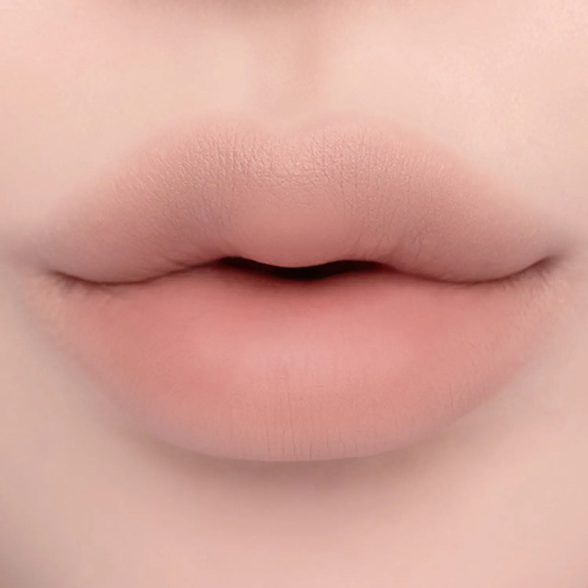 CLIO Velvet Lip Pencil