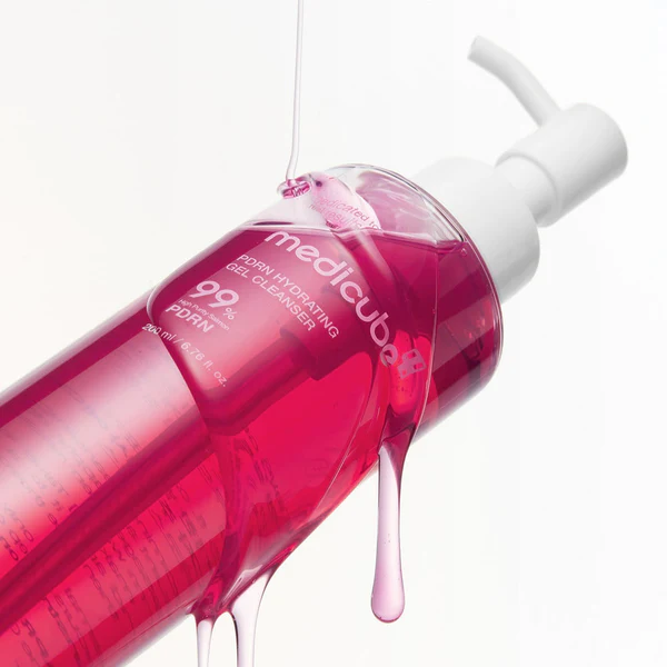 Medicube PDRN Hydrating Gel Cleanser (200ml)